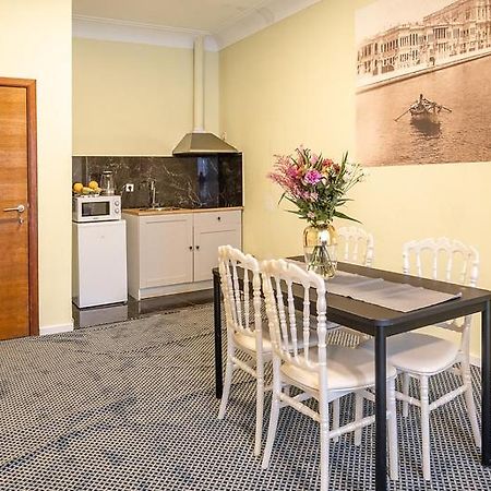 Appartement Palais gare du Nord à Bruxelles Extérieur photo